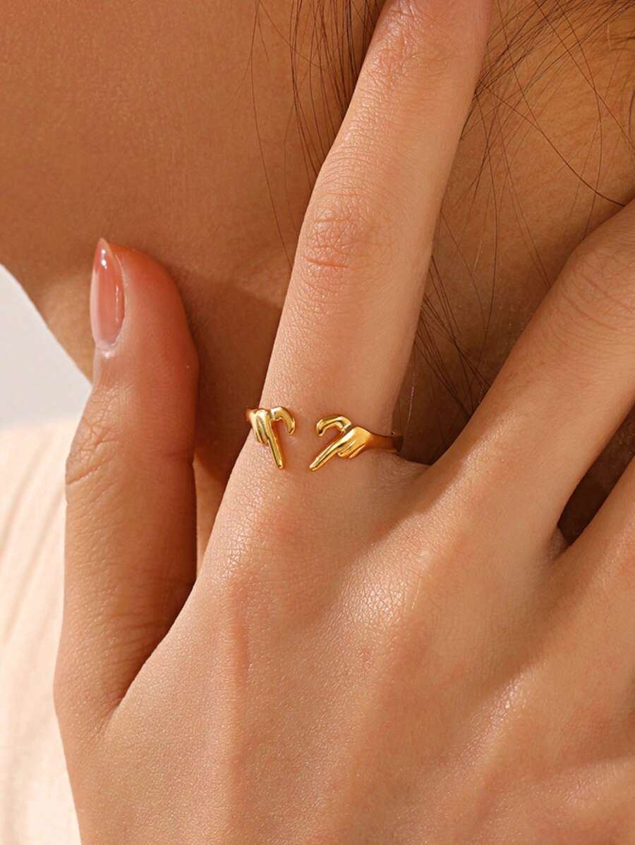 1 件 304 不锈钢金色简约心形戒指，情侣戒指，油压戒指，适合女性日常佩戴，风格 - 金黃色 - 查看 1