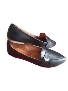 Women's Moccasin Shoes - Black - View 2