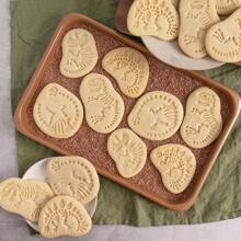 1/4 Pcs Dinosaur Biscuit Cutting Knife Dinosaur Skeleton Fossil Biscuit Cutting Knife Stegosaur Triangular Keel Fossil Mold For Stamp Baking Dinosaur Biscuit Enthusiasts (Designs: Tyrannosaurus Rex, Stegosaurus, Triceratops, And Long Neck)