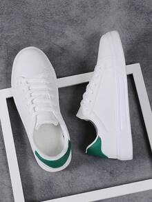 Men's Korean Fashion Small White Shoes, Men Casual Leather Shoes One-Push Slouchy Loafers, Students Large Size Flat Shoes - White and green - View 4