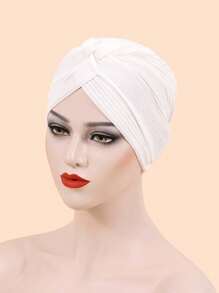 1pc Minimalist Solid Color Beanie Hat, Flattering Design For Daily Use