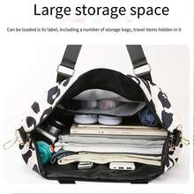 1 حقيبة يد سعة كبيرة من قماش أوكسفورد بنمط البقرة ، حقيبة كتف نسائية مقاومة للماء مع فصل للأجزاء الرطبة والجافة ، حقيبة سفر - أبيض وأسود - مشاهدة 7