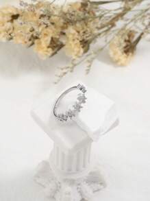 1pc Fashionable Rhinestone Flower Decorated Ring, Suitable For Daily Wear By Women