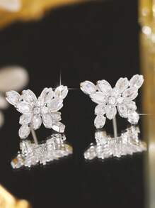 1 para Modnych i wykwintnych cyrkonii w kształcie motyla, kropla wody, luksusowy prezent ślubny na wieczór, uniwersalny, spersonalizowany, damski kolczyk