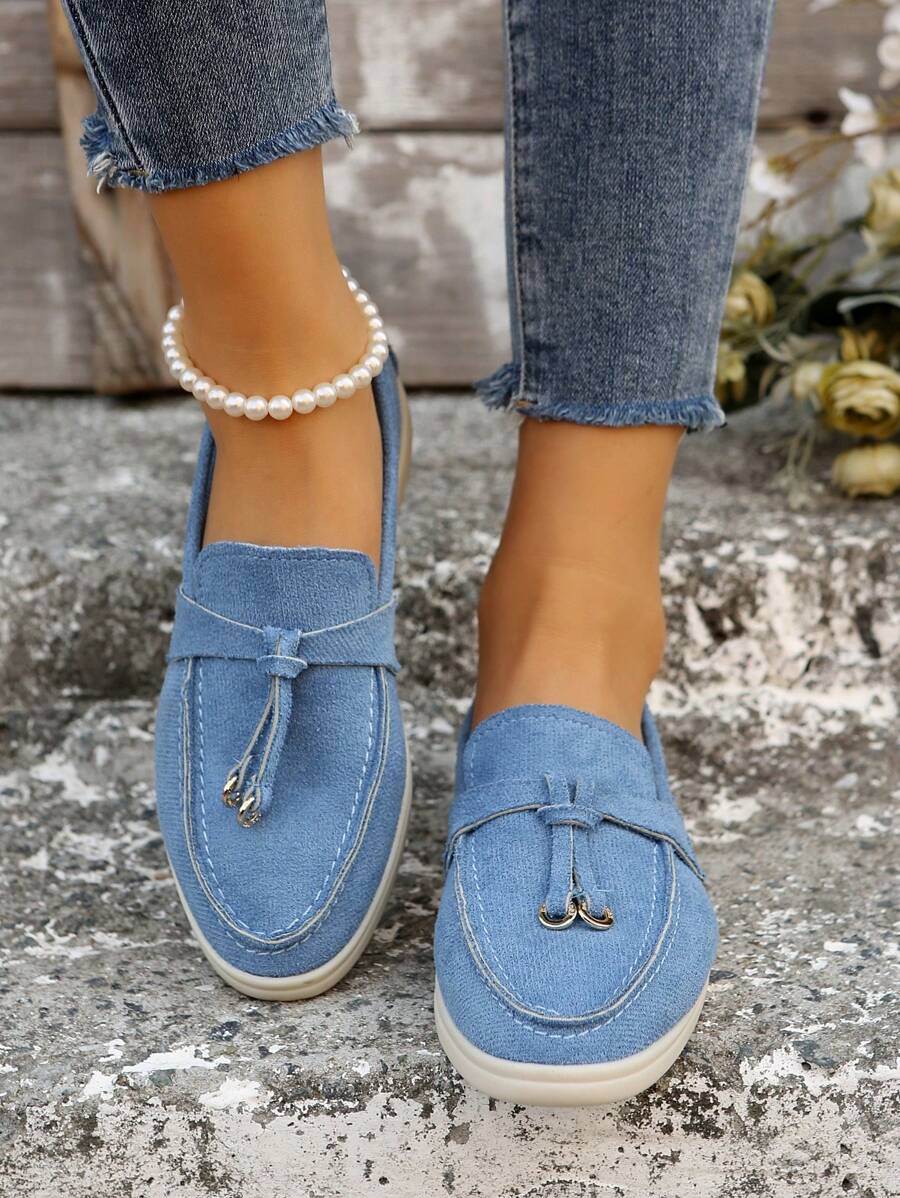 New Slip-On Loafers, Soft Moccasin Shoes With Metal Pendant, Casual Commuter & Travel Shoes, Suitable For Mothers - Baby Blue - View 1