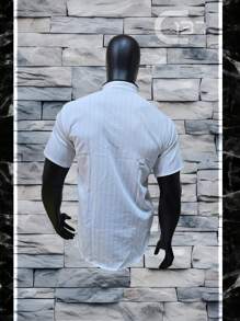 Camisa a rayas, grafico letras bordado, cuello redondo, botones, manga corta para hombre - Gris Claro - Ver 5