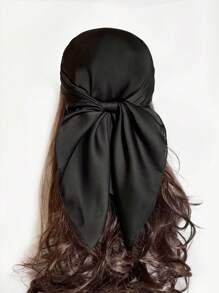 1 chiếc khăn trùm đầu bằng lụa vuông trơn màu phong cách Boho thanh lịch, khăn trùm đầu bằng lụa satin cho nữ, khăn trùm đầu bằng lụa Boho, khăn Bandana đi biển, thích hợp cho hoạt động ngoài trời và du lịch, khăn Bandana Bohemian, băng đô, lý tưởng để mặc, quà tặng, trở lại trường học - màu đen - Xem 3