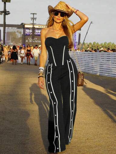 女士两件套秋夏休闲修身拉链抹胸和抽绳松紧腰直筒裤套装，Coachella 音乐节音乐会女士狂欢装