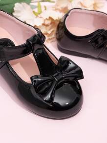 Nieuwe lentemeisjes ronde neus Mary Jane flats, prinsessenjurk schoenen geschikt voor bruiloft, optreden, feest en dagelijks gebruik, zwarte strik veelzijdige kleine meisjesschoenen, outdoor antislip casual