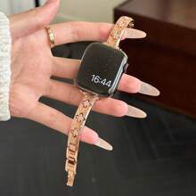 LuLuTom 1 pièce Bracelet de montre en métal doré en acier inoxydable avec design de fleur de diamant de luxe, compatible avec les bracelets de montre Ultra/SE/S10/9/8/7/6/5/4/3/2/1, compatible avec les tailles de bracelets 38/40/41/42/44/45/46/49mm