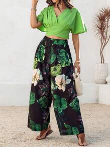 ChicMe Bộ đồ hai mảnh gồm áo cổ chữ V tay ngắn xếp ly, họa tiết hoa, quần ống rộng có túi, kiểu dáng thanh lịch, phù hợp cho kỳ nghỉ hè. - màu xanh lá - Xem 6