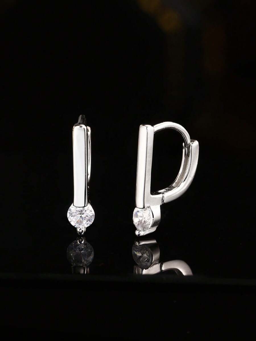 1 对 S925 纯银耳环，简约水钻装饰 D 形耳环，时尚百搭，适合日常佩戴 - 銀色 - 查看 1