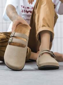 2025 New Breathable Men's Sandals, Outdoor Comfortable Men's Shoes, Thick-Sole Anti-Slip Men's Slippers, Spring/Summer Wear-Resistant Men's Slippers, Versatile Fashion Clogs, New Beach Walk Shoes, Couple Style Men And Women Sandals - Khaki - View 4