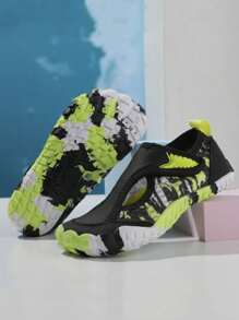 儿童钩环沙滩鞋，儿童水鞋，速干防沙水鞋，适合海滩、溪流、跳绳、攀岩等户外活动，带防滑鞋底 - 黑色 - 查看 7