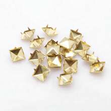 100/200pcs/Pack Metal Spikes Square Studs Rivets Punk Rock Leather Craft Four Claw Rivets On Clothes Shoes Bracelets