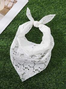 1pc Minimalist Fashion Countryside Floral Hollow Out Knit Triangle Scarf