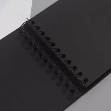 Album DIY personnalisable avec 30 feuilles de papier kraft, convient pour les mariages, les anniversaires, les souvenirs de famille et les cadeaux de décoration de bureau à domicile, anniversaire, remise des diplômes, multifonctionnel, réglable, durable, ornemental, réutilisable, exquis, adorable, haute qualité, moderne, coloré, confortable, élégant, personnalisé, unique, cadeaux idéaux pour lui, cadeaux idéaux pour elle, petit ami, petite amie, papa, maman, famille, amis, fils, fille, bureau, salle de thé, école, maison, rafraîchissement de la maison