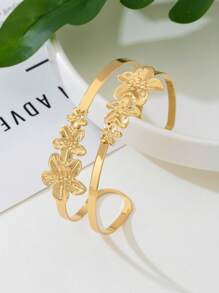 1pc Fashionable Metal Flower Bangle Bracelet, Versatile For Commute, Beach, Party, Suitable As Summer Gift For Best Friend, Girlfriend, Wedding & Honeymoon