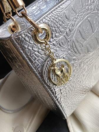 Stor damhandväska, trendig krokodilpräglad silverväska med justerbar axelrem, bästa mors dag-presenter för kvinnor