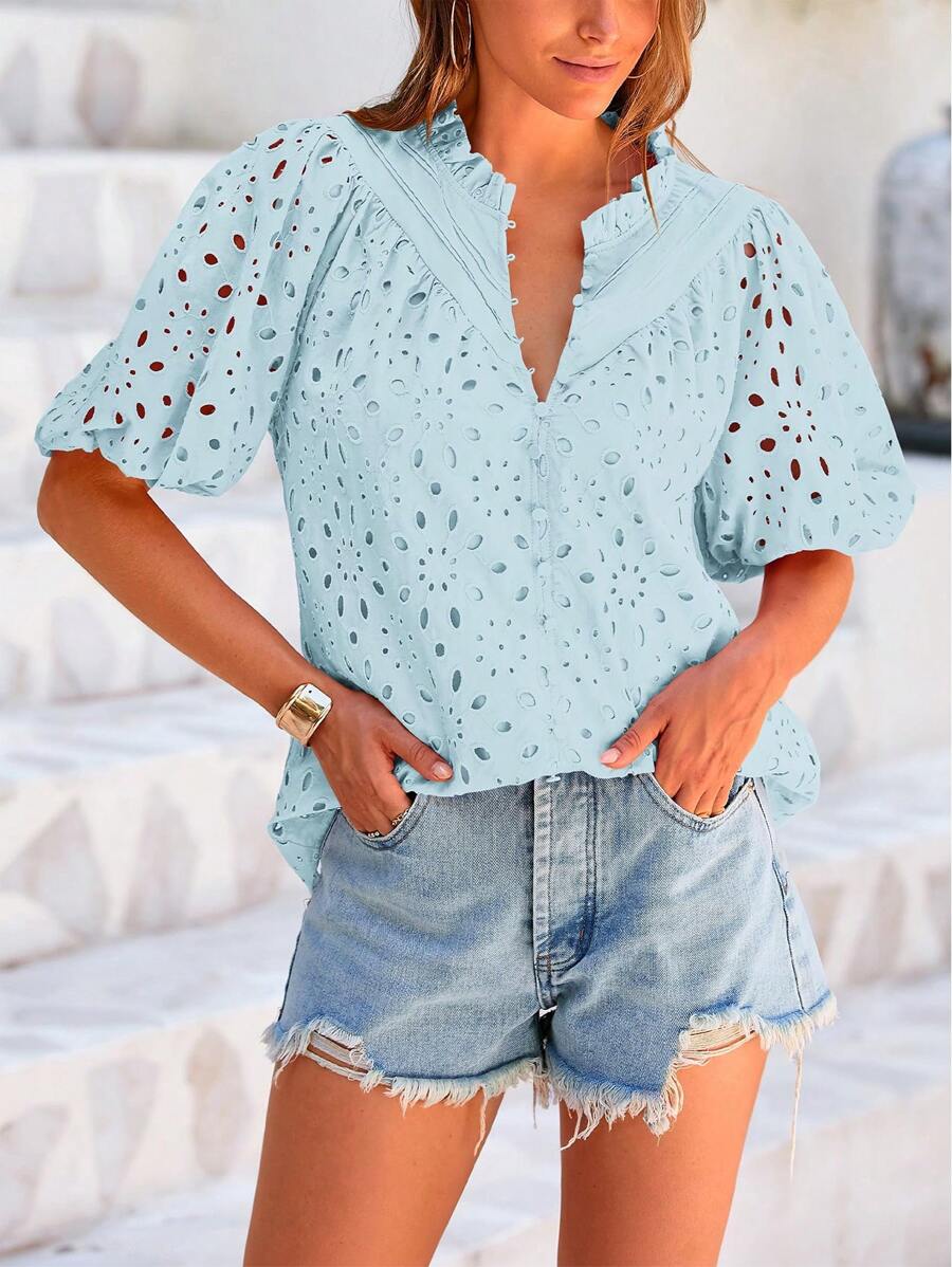 Women's Casual Summer V Neck Puff Short Sleeve Hollow Out Eyelet Embroidery Button ShirtSpring Fashion Beach Vacation Holiday Boho Blouse Top Outfits - 淺藍色 - 查看 1