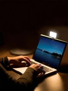 1 pièce Anneau lumineux selfie réglable 3 couleurs, convient pour téléphone portable, caméra, vidéoconférence, éclairage de remplissage en direct, ordinateur portable, maquillage et selfie avec clip, lampe LED mini portable, rechargeable USB