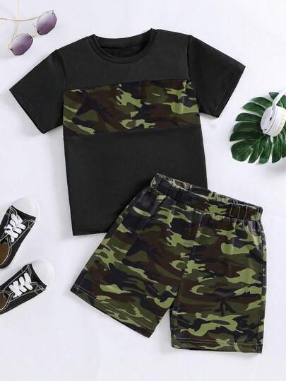Tween BoySpring/Summer Outfit - Fashionable Camo Patchwork Design Breathable Casual Tee And Elastic Waist Camo Shorts, Suitable For Daily, Vacation, Outdoor Camping