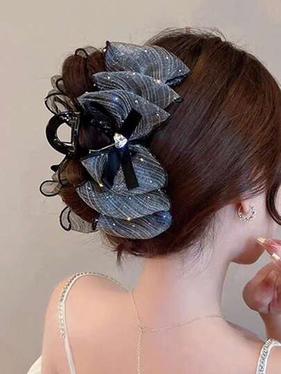 1pc Heart Rhinestone Elegant Chiffon Cloud Bow Hair Clip, Graceful Accessory For Everyday Wear Hair Claws Claw Clips Hair Clips Hair Jaw Clip Hair Clamps Hair Clutch Hair Catcher Clip, Black Hair Accessories Fall Winter For Vacation Outfits Woman