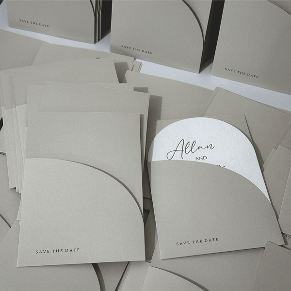 10 Piezas de Bolsillo para Guardar la Fecha - Portada de Invitación de Boda, Compromiso, XV Cumpleaños, - Invitaciones Simples con Sobre, Tarjeta de Invitación de 5*7 pulgadas, DIY, Tarjeta de Regalo, Bolsillo para Guardar la Fecha, Tarjetas de Bolsillo "Están Invitados" para Regalos de Graduación, Cumpleaños, Decoraciones de Fiesta, Despedida de Soltera