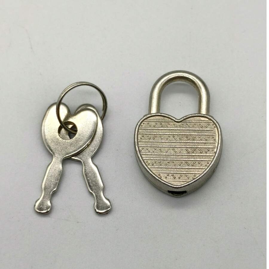 10pcs Mini Heart-Shaped Zinc Alloy Locks, Available In Silver, Gold, Cyan, Sturdy And Durable For Daily Use, Suitable For Boxes, Bags, Drawers, Notebooks And Decoration