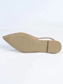 秋冬新款女士时尚百搭圣诞新年软底软皮镶钻刺绣伴娘优雅婚礼平底尖头鞋，玛丽珍鞋 - 杏色 - 查看 10