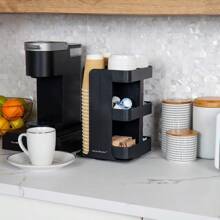 Mind Reader Lid Carousel, Countertop Org Coffee Bar, Beverage Cup Holder, Plastic, L X 7.75" W X 11.5" H, 7.75 X 12 X 7.75, Black - 黑色塑膠 - 查看 2