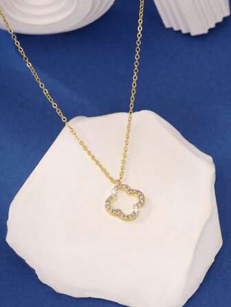 1pc Luxury Clover Pendant Necklace With Zirconia Copper, Fashion Choker Necklace, Versatile For Daily Wear, Back To School Gift