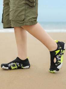 儿童钩环沙滩鞋，儿童水鞋，速干防沙水鞋，适合海滩、溪流、跳绳、攀岩等户外活动，带防滑鞋底 - 黑色 - 查看 4