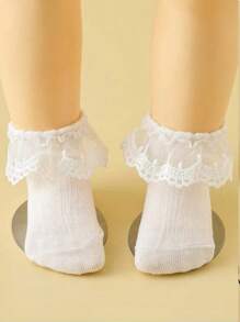 1 Pair Girls Breathable Mesh White Princess Style Casual Dance Party Holiday Socks, Suitable For Spring, Summer, Autumn - White - View 1