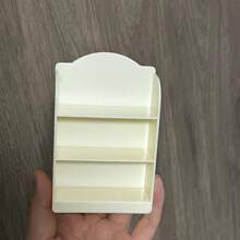 Casa de muñecas, miniatura de casa de juguete de color crema, estantería de 3 niveles, perfecta para decorar miniaturas de habitaciones y regalos, ideal para coleccionistas de 14 años en adelante - Beis - Ver 6