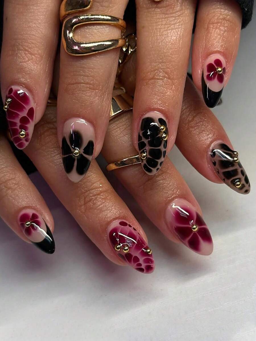 24 件法式黑色按压指甲花朵假指甲闪亮指甲艺术裂纹假指甲短杏仁形指甲美甲套装包括 1 片粘合片和 1 个迷你锉刀，非常适合日常佩戴美甲用品