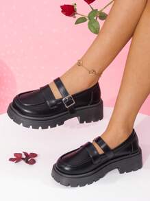 French Retro British Style Thick Sole Small Leather Women Shoes, New Design Strap Buckle Shallow Round Toe Platform Oxfords