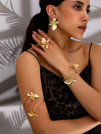 Golden Metal Alloy Flower Earrings, Rings, Bracelets & Armlets, Can Be Sold Individually Or As Sets, Vintage Luxury, Elegant & Fashionable, Suitable For Gifts, Parties, Banquets, And Daily Wear