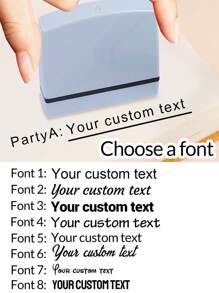 1 pezzo Timbro personalizzato a una riga - Autoinchiostrante - Rettangolare - Nero, Rosso, Blu Timbri a una riga personalizzati | Timbro per ufficio con testo personalizzato | Corto o lungo | 20 scelte di carattere | Opzioni di colore multiple | Fino a 8 font di testo | Perfetto per uso personale o professionale (1 riga, lungo) Timbro per nome personalizzato | 1 pezzo | Plastica | Riutilizzabile | Professionisti, infermieri, azienda | Regali personalizzati, multifunzionali, regolabili, ornamentali, riutilizzabili, raffinati, adorabili, di alta qualità, moderni, colorati, comodi, eleganti, personalizzati, unici, regali ideali per lui, regali ideali per lei, rinfrescano gli interni