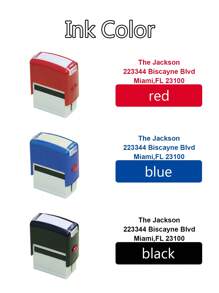 这款定制地址印章配有专属墨水，可个性化定制。它集橡胶印章、墨水印章、商务定制印章、个性化商务印章、个性化地址标签和签名印章于一体。印章提供红、蓝、黑三种颜色可选。多功能、可调节、装饰性强、可重复使用，且外观精美。