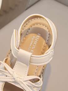 1 Pair Girls Bowknot Frill Decor Hook And Loop Soft Bottom Sandals, Anti-Slip Princess Style Closed Toe Flats, Summer