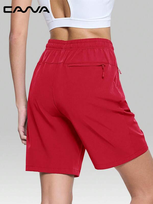 Cavva سروال قصير مقاوم للماء للنساء، سريع الجفاف، طويل 5 إنش، خفيف الوزن، قابل للتنفس، خصر مطاطي به رباط سحاب، 3 جيوب سحاب آمنة، بنطلون للنشاطات الخارجية والمشي والاستخدام اليومي العادي
