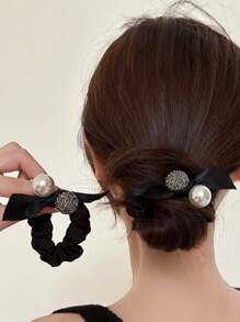 2pcs/4pcs/6pcs Elegant Bow Pearl Hair Scrunchies, Versatile High Elastic Hair Ties For Women, Polyester Pearl Bowknot Hair Accessories, All Season,Scrunchy Hair Ties