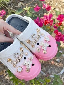16 piezas de dijes de oso con cadena de color dorado, aptos para sandalias, calzado de playa, accesorios DIY, decoraciones para zapatos