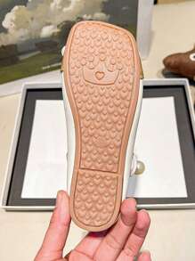 Girls Leather Shoes, 2025 Autumn-Spring New Bow Pearl Fashion Performance Stylish Kids Princess Flats For Toddler & Big Girls