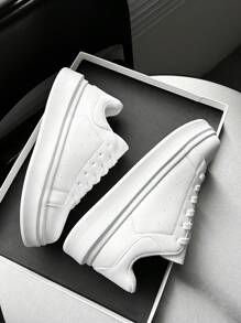 (Kích thước nhỏ hơn bình thường) Giày thể thao nam phong cách đường phố màu trơn thoải mái, giảm xóc, chất liệu da PU vá tối giản cổ điển, phù hợp cho thanh thiếu niên, đi làm hàng ngày và chơi thể thao, mọi mùa - trắng - Xem 3