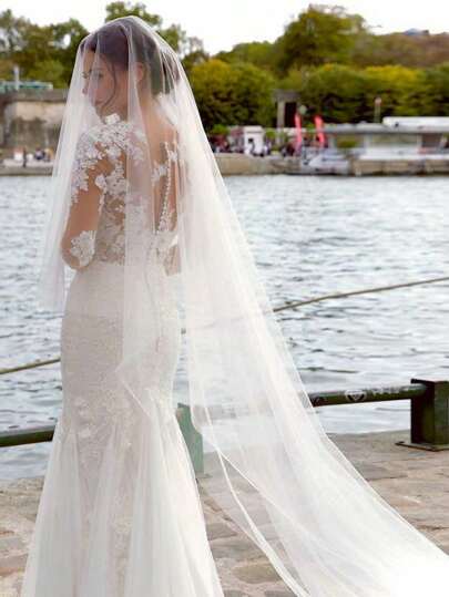 1 件长款双层裸色薄纱腮红新娘面纱，适合婚礼、摄影道具、登记处、大教堂仪式，带发梳，女士秋装