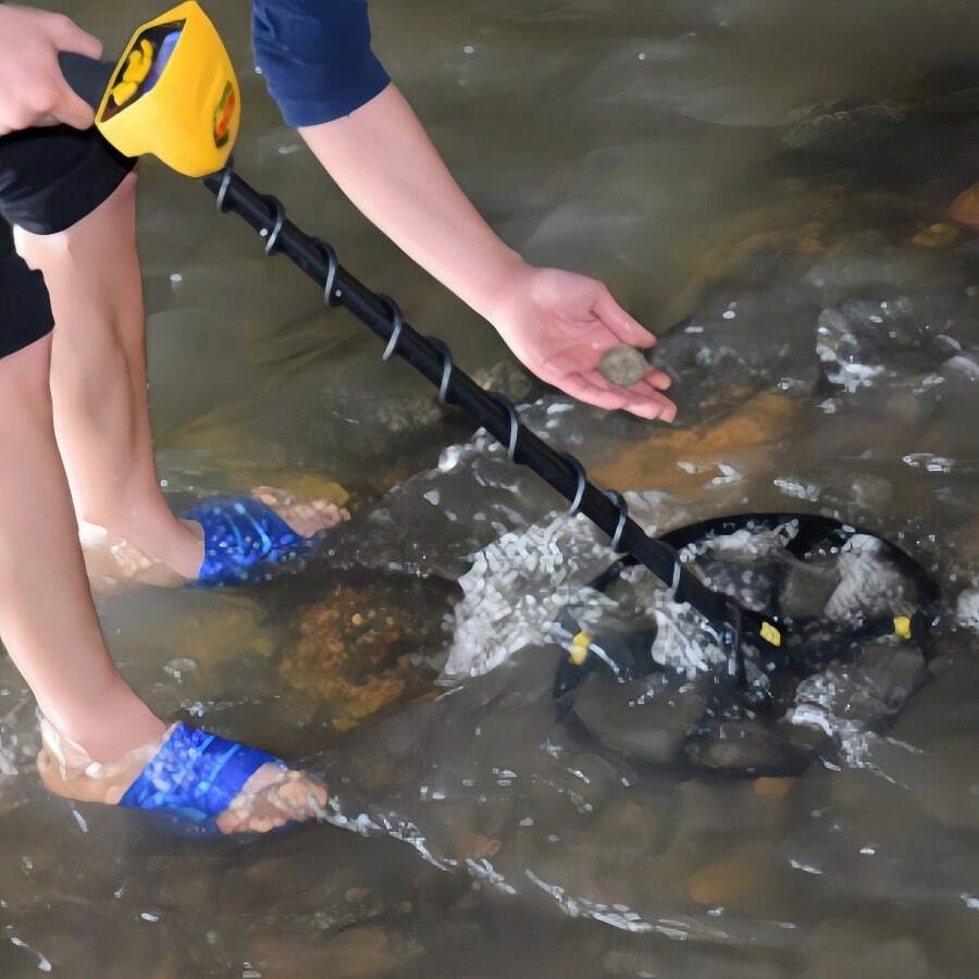 Handheld High Precision Waterproof Metal Detector, Large Scanning Panel, Gold Silver Precious Metal Detector, Hunting Device, Smart Metal Identification