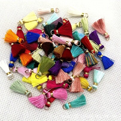 20 piezas/10 piezas Flecos de borla de 23 mm de mezcla de colores aleatorios de poliéster para coser, accesorios de cortinas, manualidades DIY, llaveros, correas de teléfono celular, colgantes, accesorios de joyería para mujeres y cadena de teléfono móvil