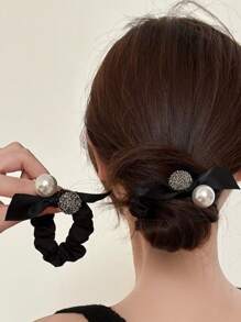 2pcs/4pcs/6pcs Elegant Bow Pearl Hair Scrunchies, Versatile High Elastic Hair Ties For Women, Polyester Pearl Bowknot Hair Accessories, All Season,Scrunchy Hair Ties